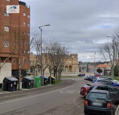 Vista exterior de Pis en venda en Zamora Capital  amb Terrassa i Balcó