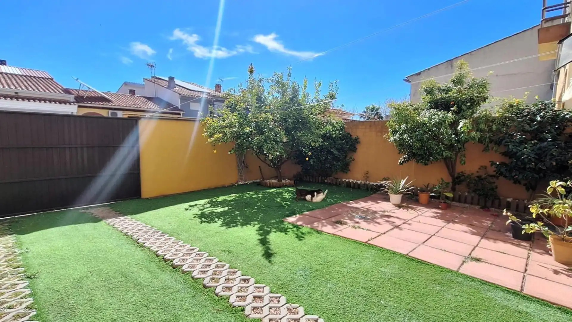 Single-family semi-detached for sale in Calle GARCIA LORCA, Malpartida de Plasencia