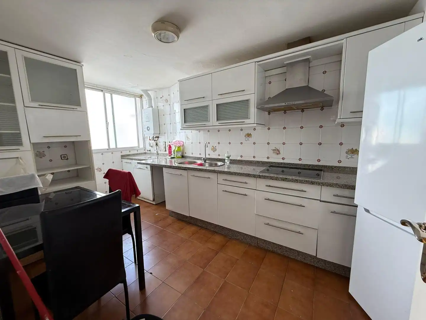 Küche von Dachboden zur Miete in Sevilla mit Klimaanlage und Terrasse