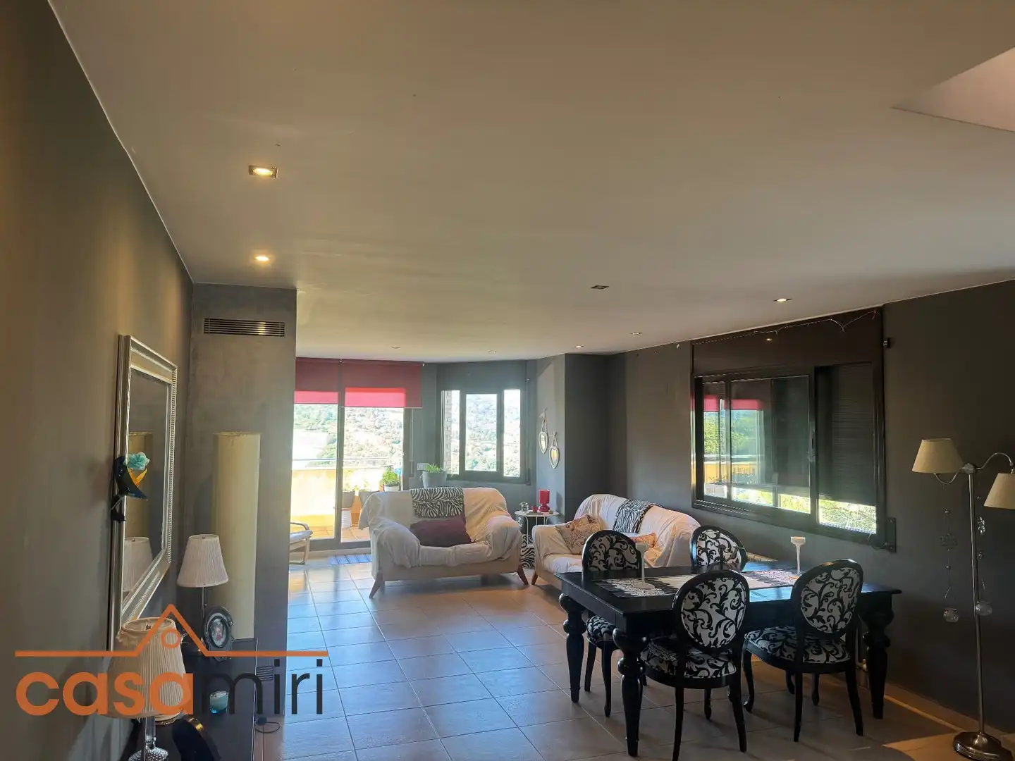 Sala de estar de Casa o chalet en venta en Sant Cebrià de Vallalta con Aire acondicionado, Calefacción y Jardín privado