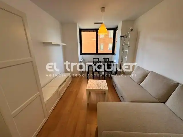 Flat for rent in Calle Jazmin, Costillares