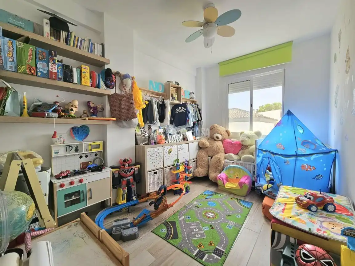Bedroom of Detached homes for sale in Almensilla