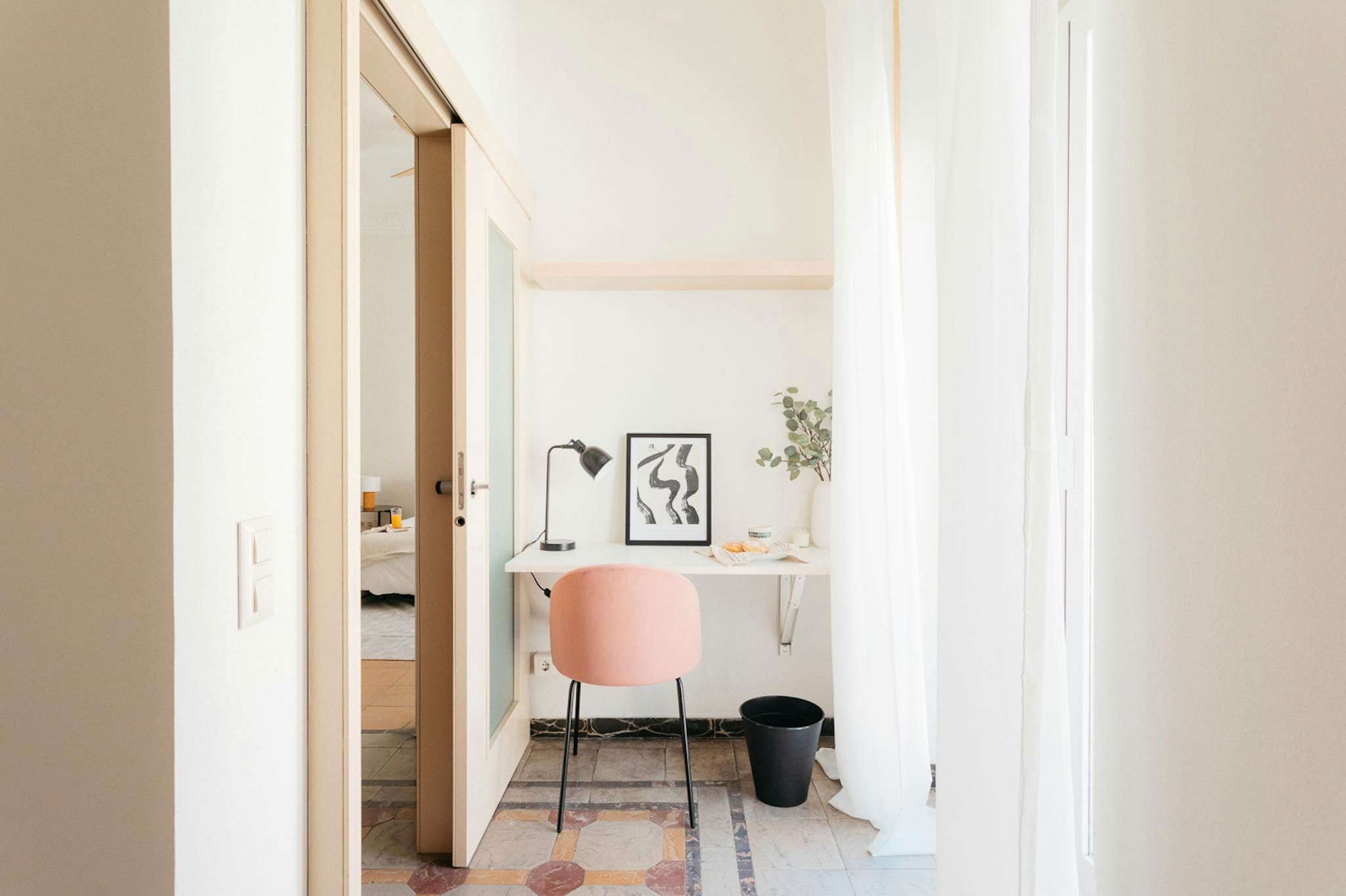 Bedroom of Flat to share in  Valencia Capital  with Furnished and Internet