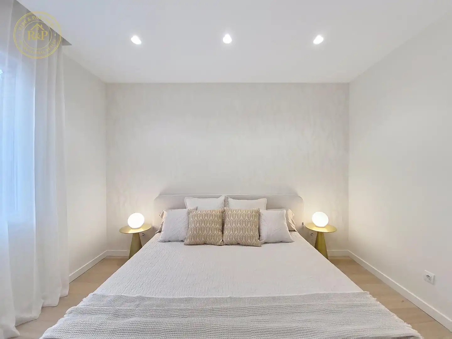 Bedroom of Flat for sale in Barcelona  with Heating, Storage room and Swimming Pool