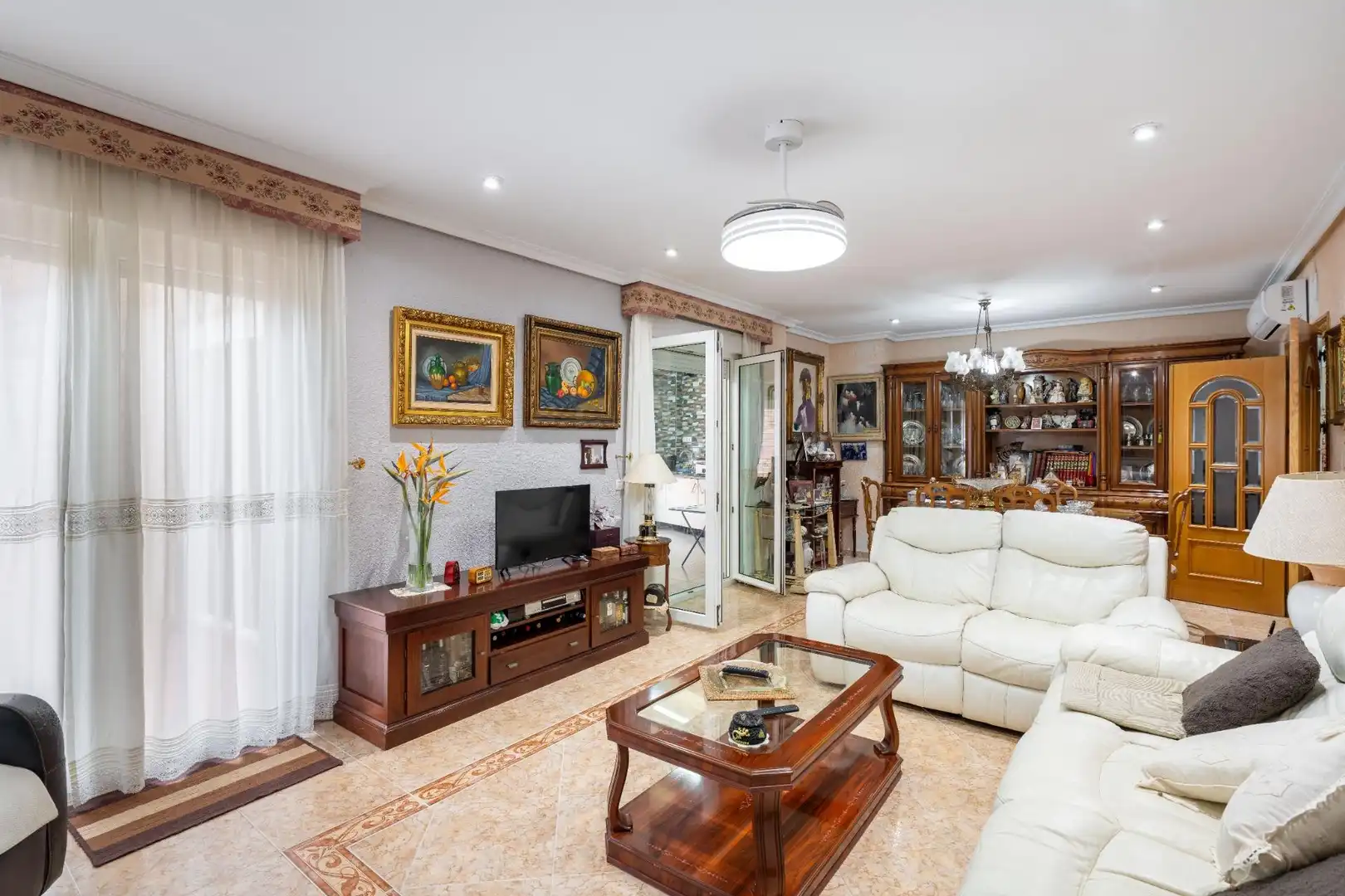 Living room of Houses for sale in Roquetas de Mar  with Air Conditioner, Private garden and Terrace