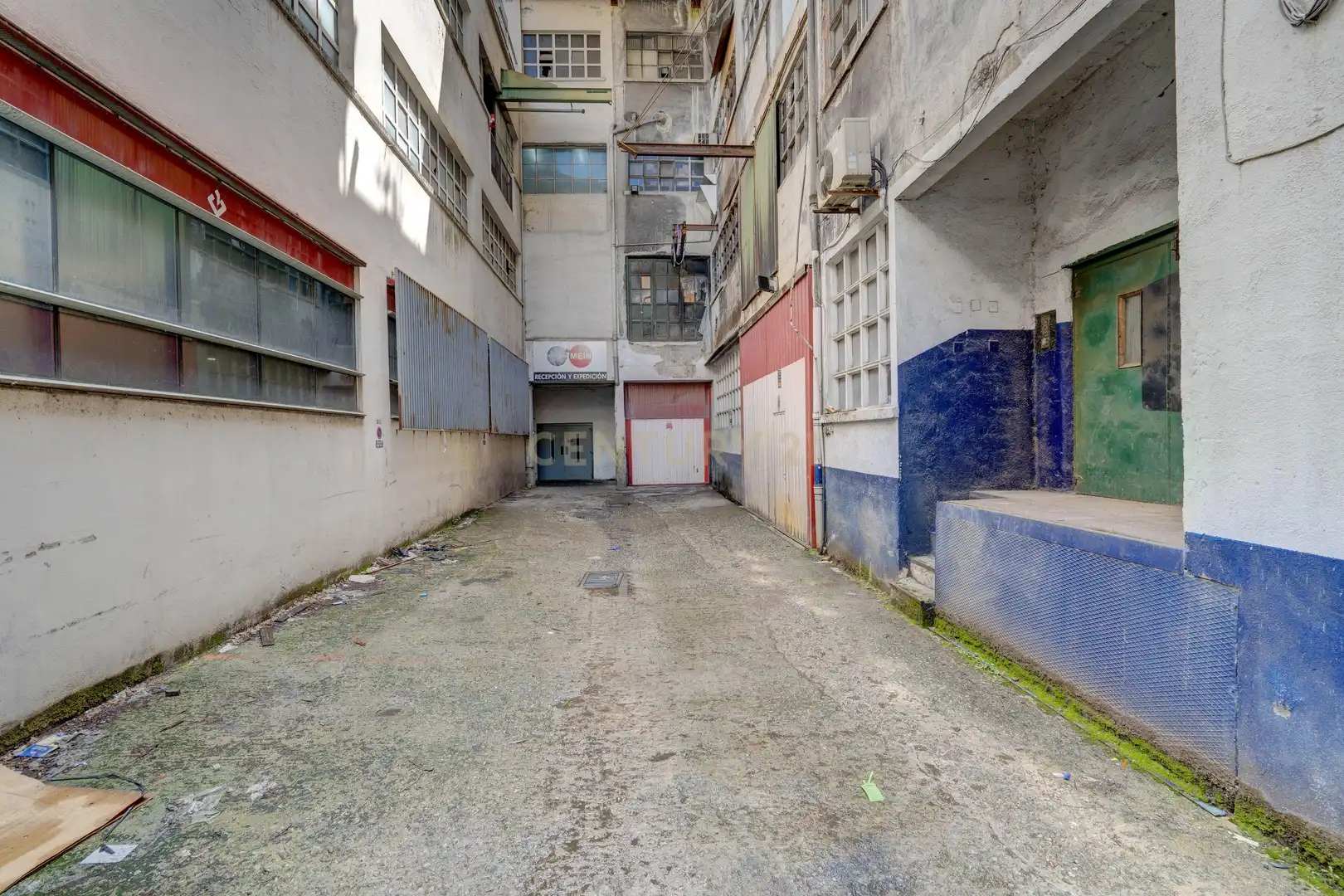 Vista exterior de Local en venta en Eibar