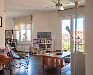 Living room of Flat for sale in  Madrid Capital  with Air Conditioner, Heating and Terrace