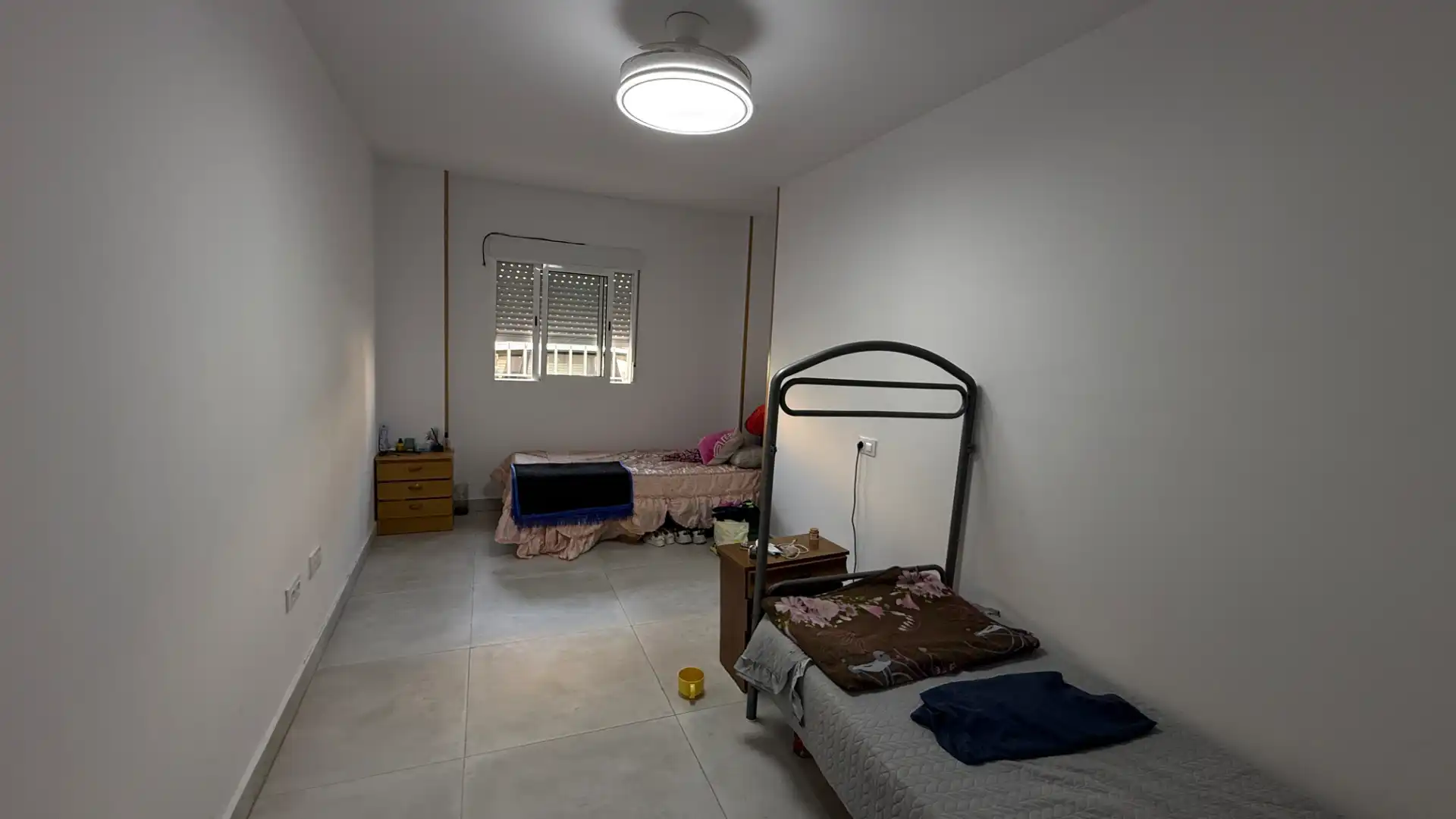 Habitación de Piso en venta en Águilas con Trastero, Lavadora y TV