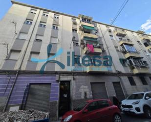 Exterior view of Flat for sale in  Granada Capital  with Balcony
