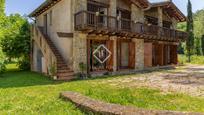 Vista exterior de Finca rústica en venda en Olot amb Traster, Moblat i Balcó
