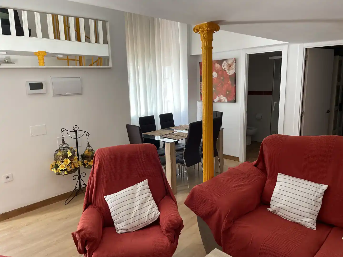 Sala de estar de Piso de alquiler en Constantina con Aire acondicionado, Parquet y Amueblado