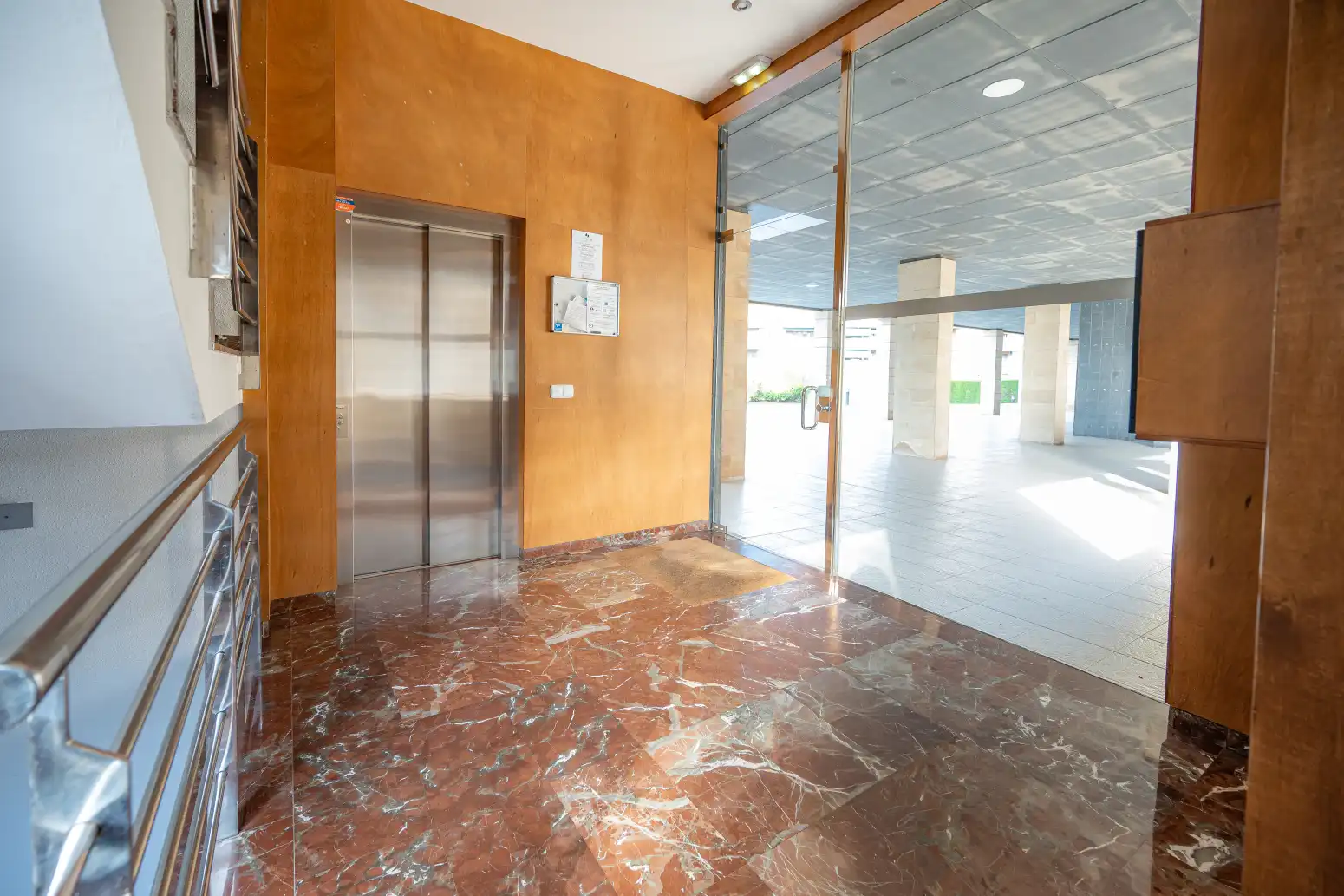Pis en venda en Gijón  amb Calefacció, Jardí privat i Parquet
