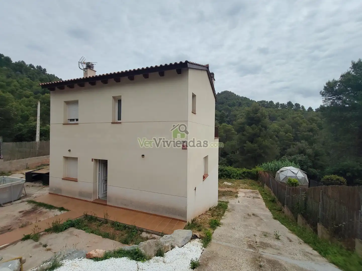 Jardín de Casa o chalet en venta en Corbera de Llobregat con Calefacción, Jardín privado y Parquet