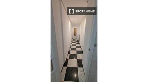 Foto 4 de Piso de alquiler en La Malva-rosa, Valencia Capital