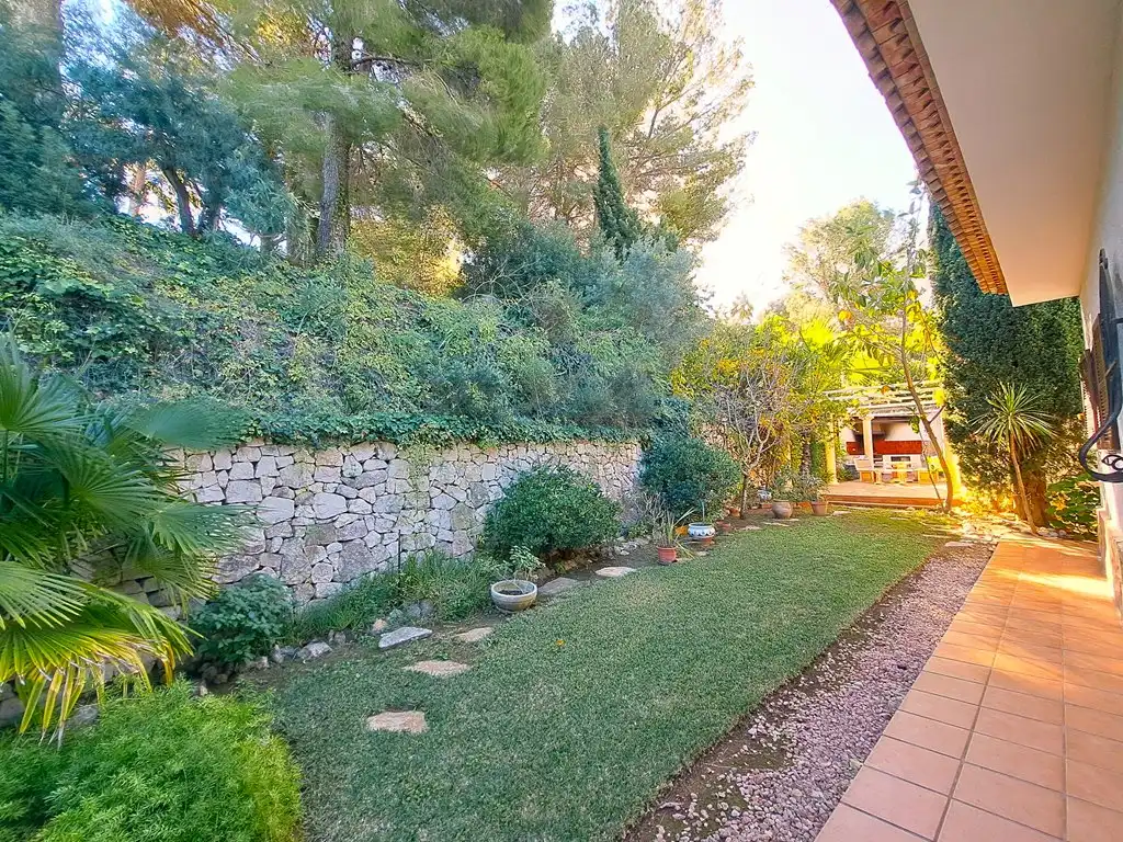 Jardí de Casa o xalet en venda en Dénia amb Aire condicionat, Calefacció i Jardí privat