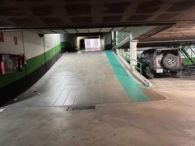 Parking to rent in Carrer Carrer del Jardí 5, imagen 3