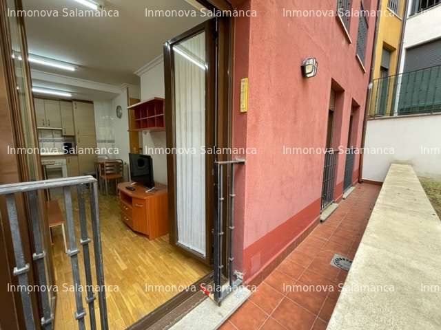 Balcony of Flat for sale in Salamanca Capital  with Heating, Terrace and Furnished