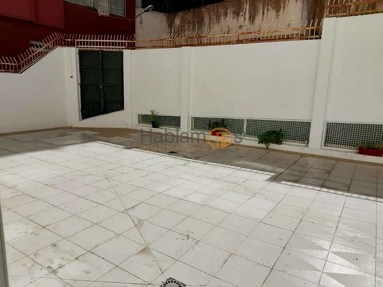 Terrassa de Loft en venda en Vigo  amb Calefacció, Terrassa i Moblat