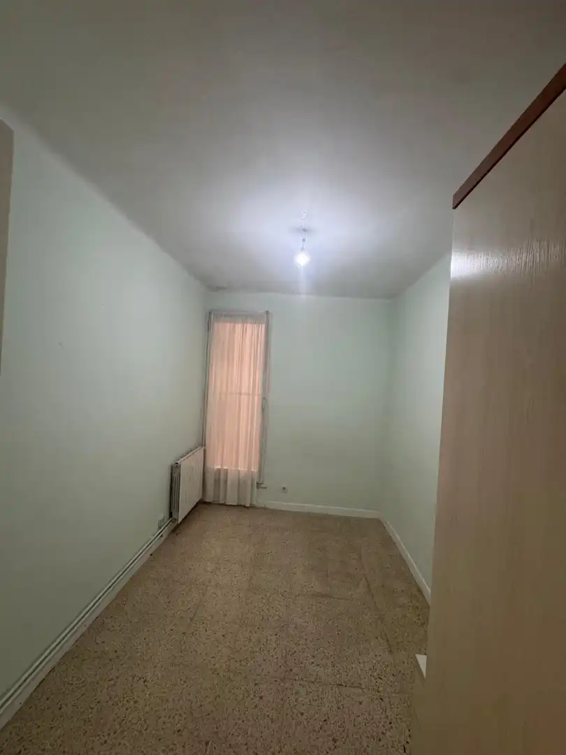 Habitación de Piso en venta en Badalona con Aire acondicionado, Calefacción y Trastero