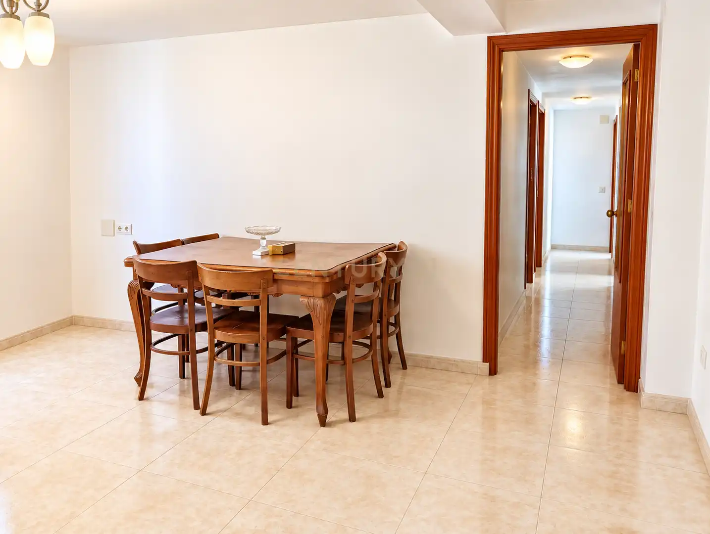Casa con terrazza in vendita a Plaza de la Iglesia, Torrebaja, Spain, imagen 3