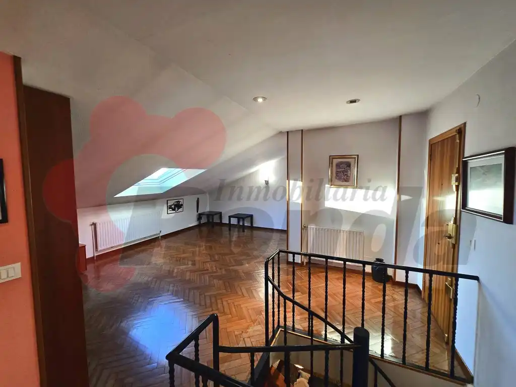 Flat for sale in Lugo  with Furnished