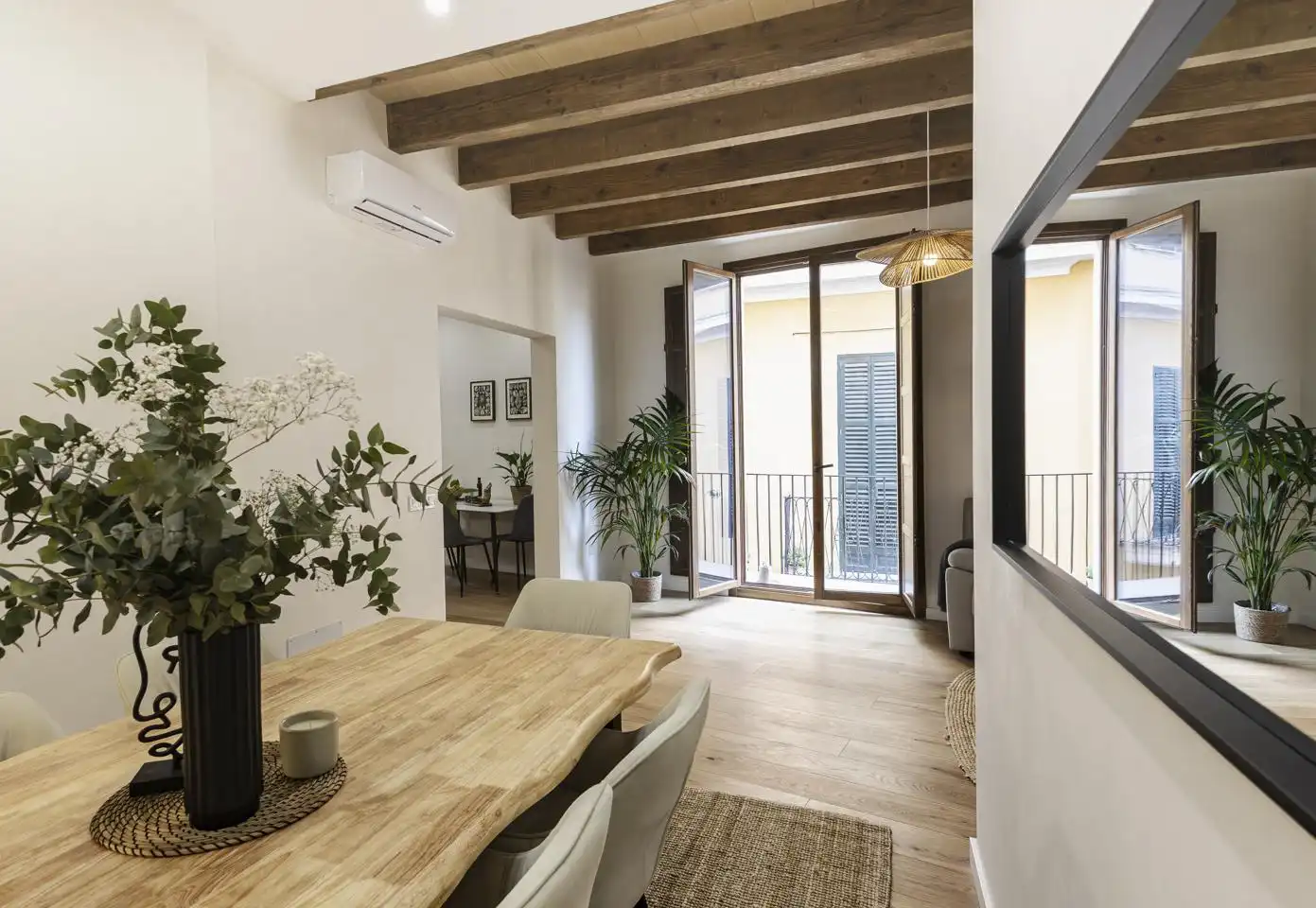 Esszimmer von Maisonette zum Verkauf in  Palma de Mallorca mit Klimaanlage, Terrasse und Möbliert
