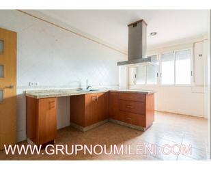 Kitchen of Flat for sale in  Valencia Capital  with Parquet flooring and Balcony