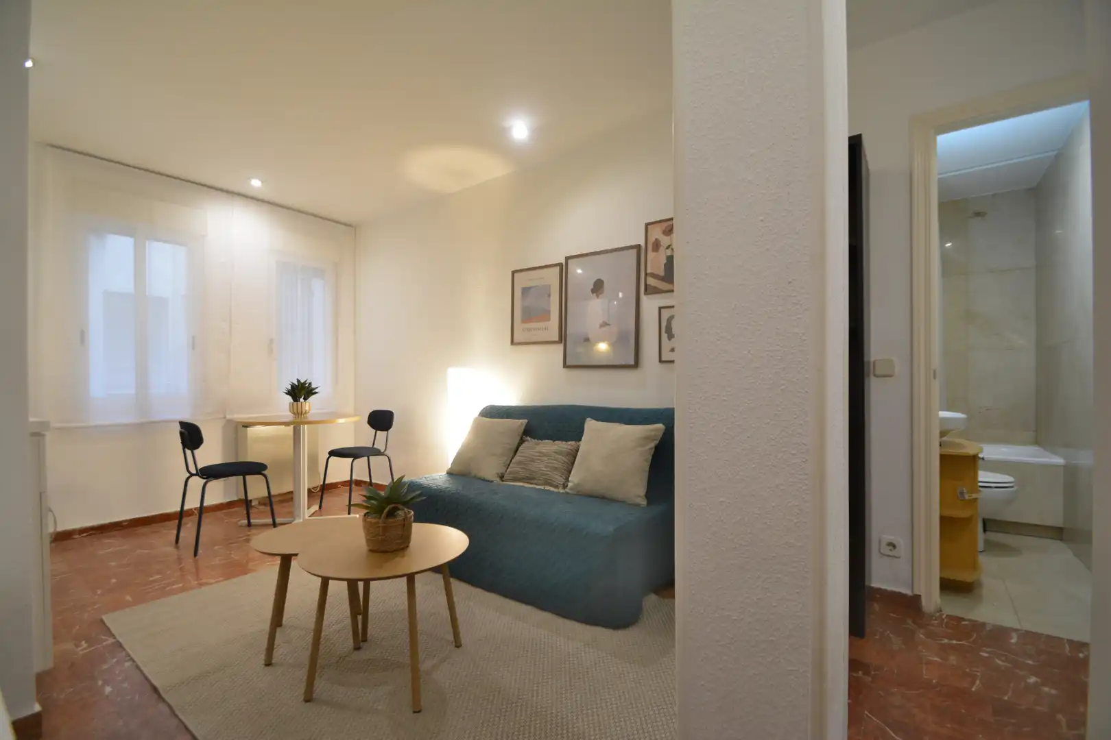 Wohnzimmer von Wohnung zur Miete in Madrid mit Heizung und Möbliert