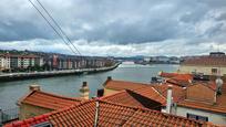 Vista exterior de Pis en venda en Portugalete amb Calefacció