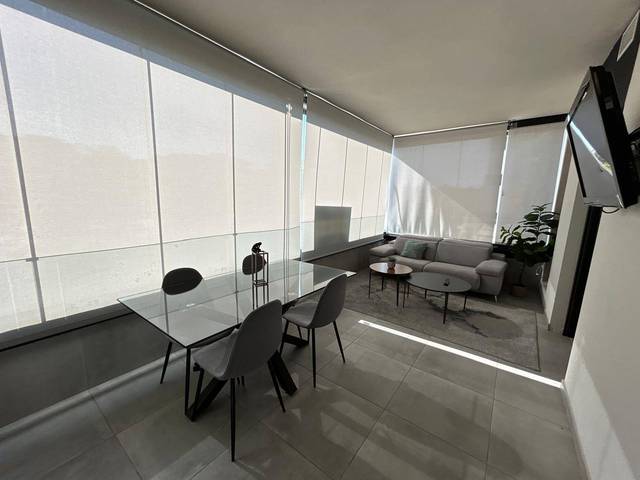 Piso en Venta en Calle General Gutiérrez Mellado en El Travaló - Martínez Valero