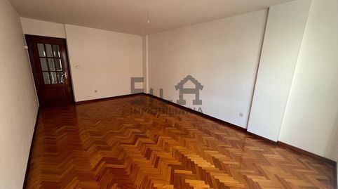 Foto 4 de Piso en venta en Rúa Pontevedra, O Barco de Valdeorras , Ourense