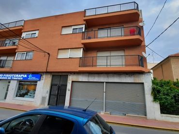 Local comercial en venta en Calle VICTOR PEREZ