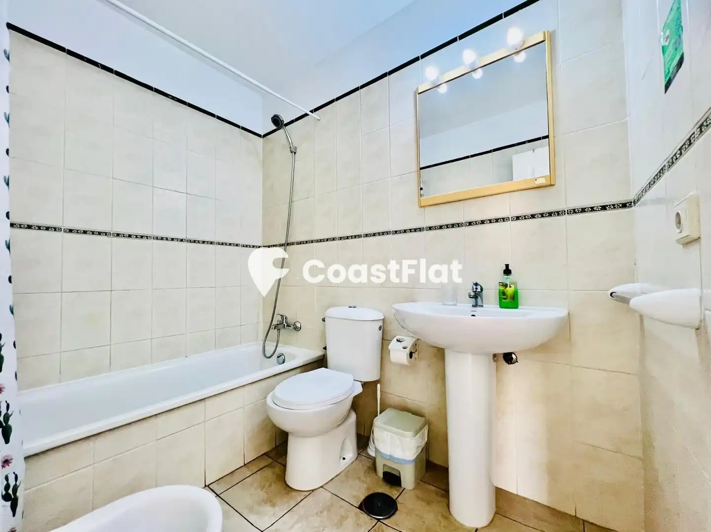 Baño de Apartamento en venta en Santiago del Teide con Aire acondicionado, Calefacción y Terraza