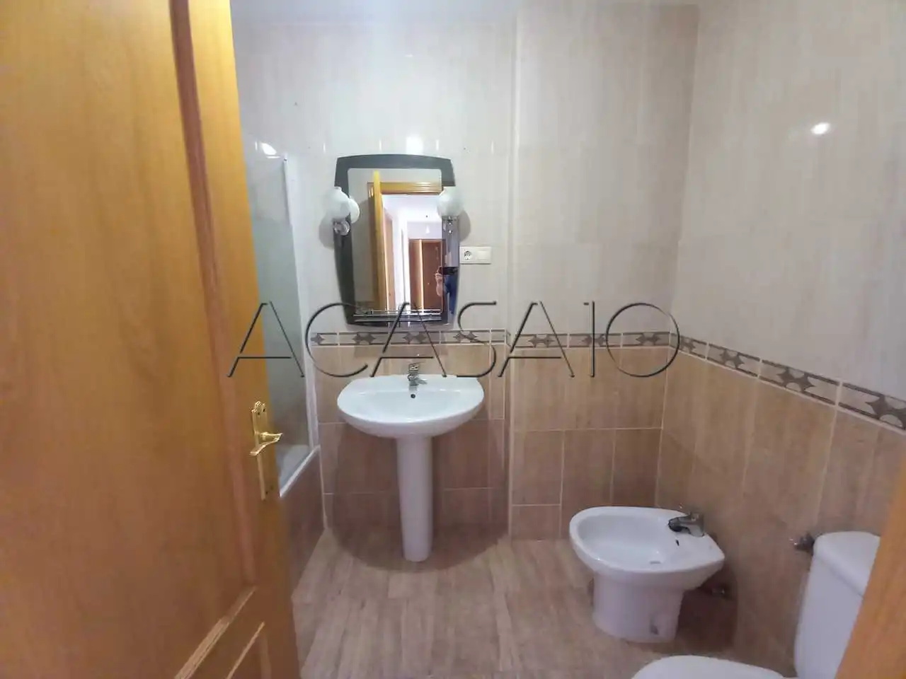 Baño de Piso en venta en Lominchar con Calefacción