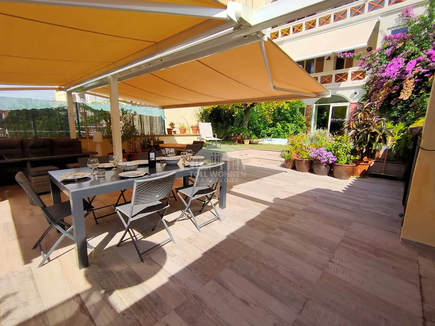 Terrasse von Einfamilien-Reihenhaus zum Verkauf in Gelida mit Klimaanlage, Heizung und Terrasse