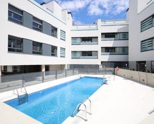 Swimming pool of Flat to rent in Pozuelo de Alarcón  with Air Conditioner, Heating and Terrace