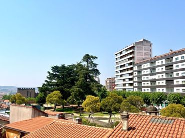 Pis amb ascensor en venda a Centro Ciudad