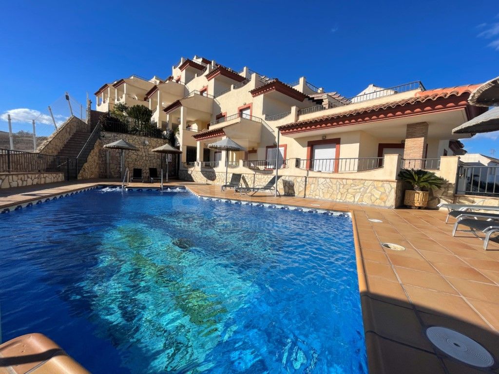 Piscina de Apartamento en venta en Cuevas del Almanzora