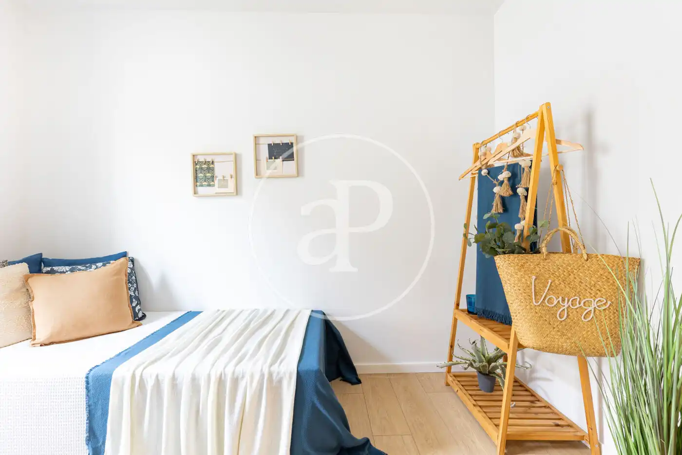 Schlafzimmer von Wohnung zum Verkauf in Sant Cugat del Vallès mit Klimaanlage, Heizung und Privatgarten
