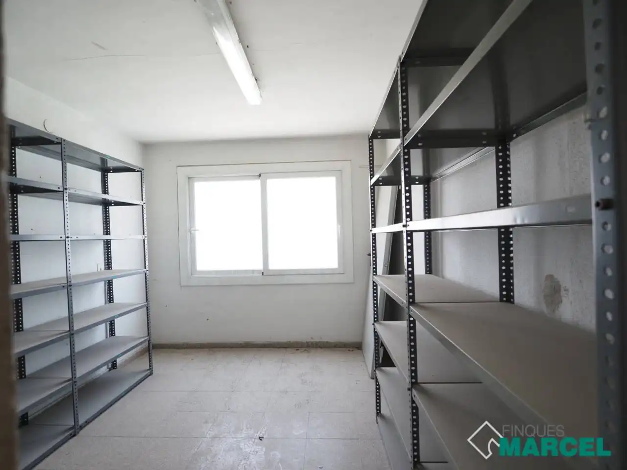 Industrial building to rent in Carretera Vallderiolf, imagen 7