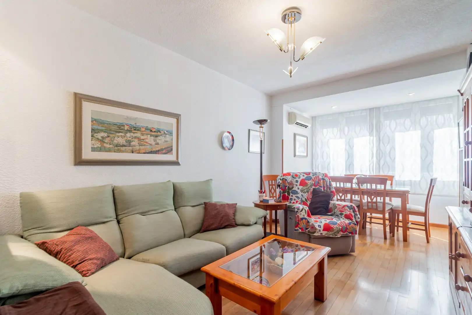 Living room of Flat for sale in Madrid  with Heating
