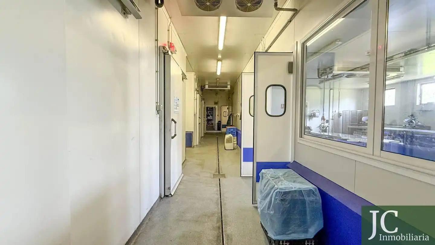 Nave industrial en venta en Guriezo