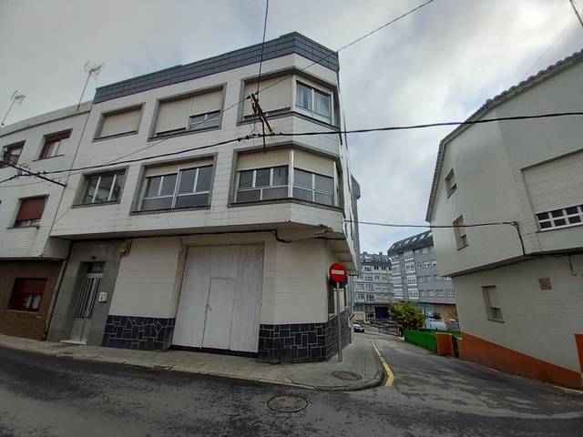 Edificio en Venta en Rúa Valle Inclán en Santa Uxía de Ribeira