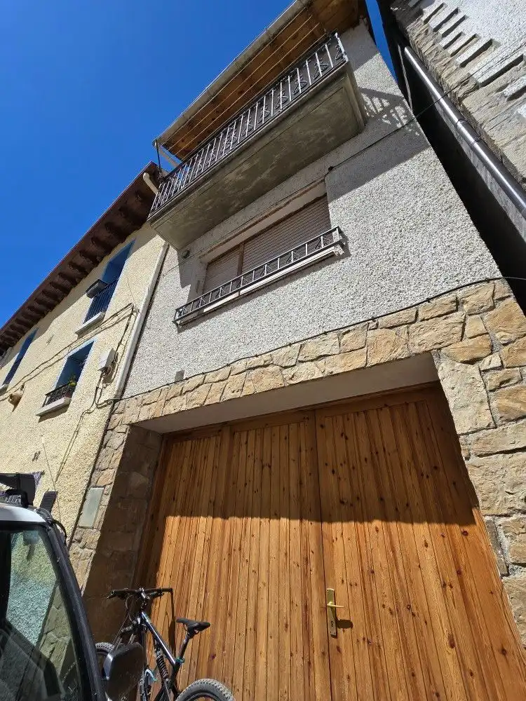 Vista exterior de Finca rústica en venta en Valle de Hecho con Trastero