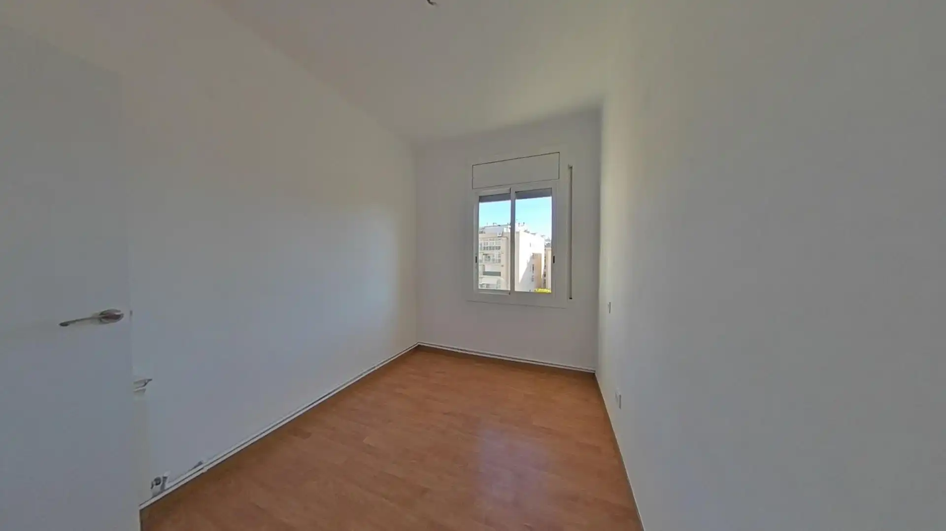 Habitación de Piso en venta en Terrassa con Calefacción y Terraza