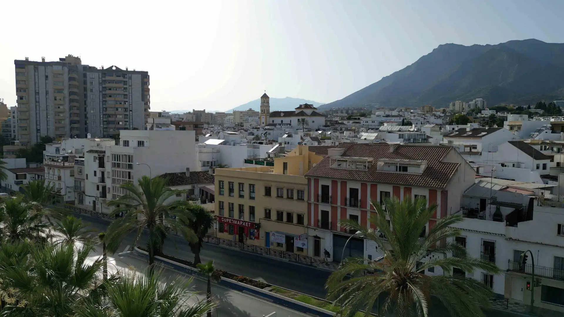 Apartments for sale in Avenida Severo Ochoa #12 PLANTA 4, Playa Bajadilla - Puertos