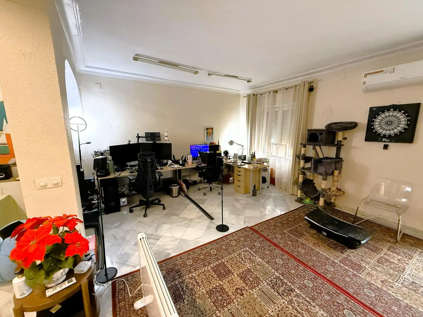 Piso en venta en Sevilla con Aire acondicionado, Terraza y Trastero