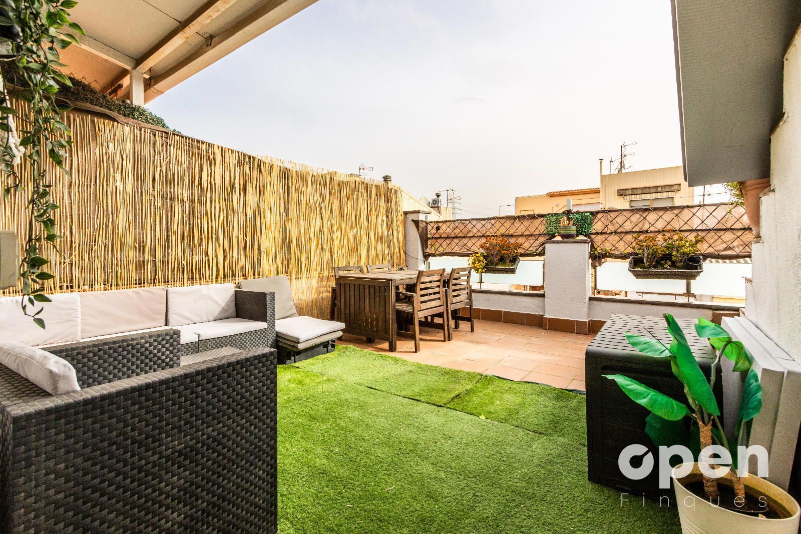 Terraza de Casa adosada en venta en Terrassa con Aire acondicionado, Calefacción y Parquet