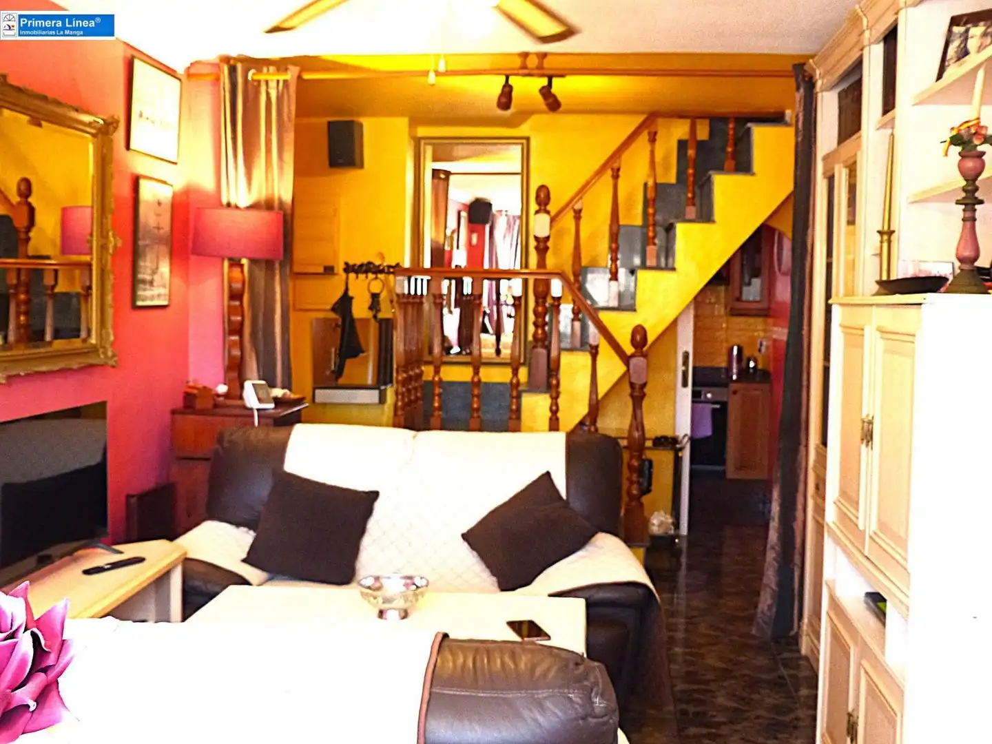 Sala de estar de Ático en venta en Cartagena con Calefacción, Terraza y Piscina comunitaria