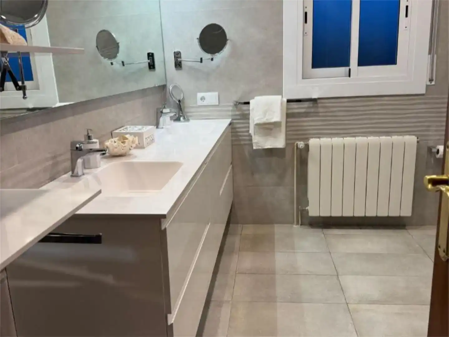 Bany de Pis de lloguer en Aiguamúrcia amb Jardí privat, Traster i Piscina
